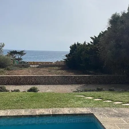 Biniquanvulgui Con Vistas