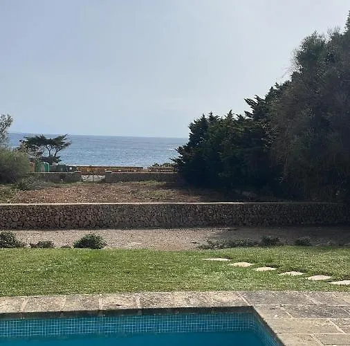 Biniquanvulgui Con Vistas